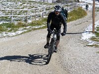 aber dann geht es in rasanter Fahrt zum Rifugio : 8. Tag, MTB, Transalp, Transalp 2013